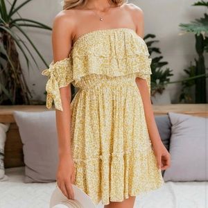 Simple layered Ruffle Knot sleeve Dress